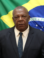 Nauro dos Reis Angelino
